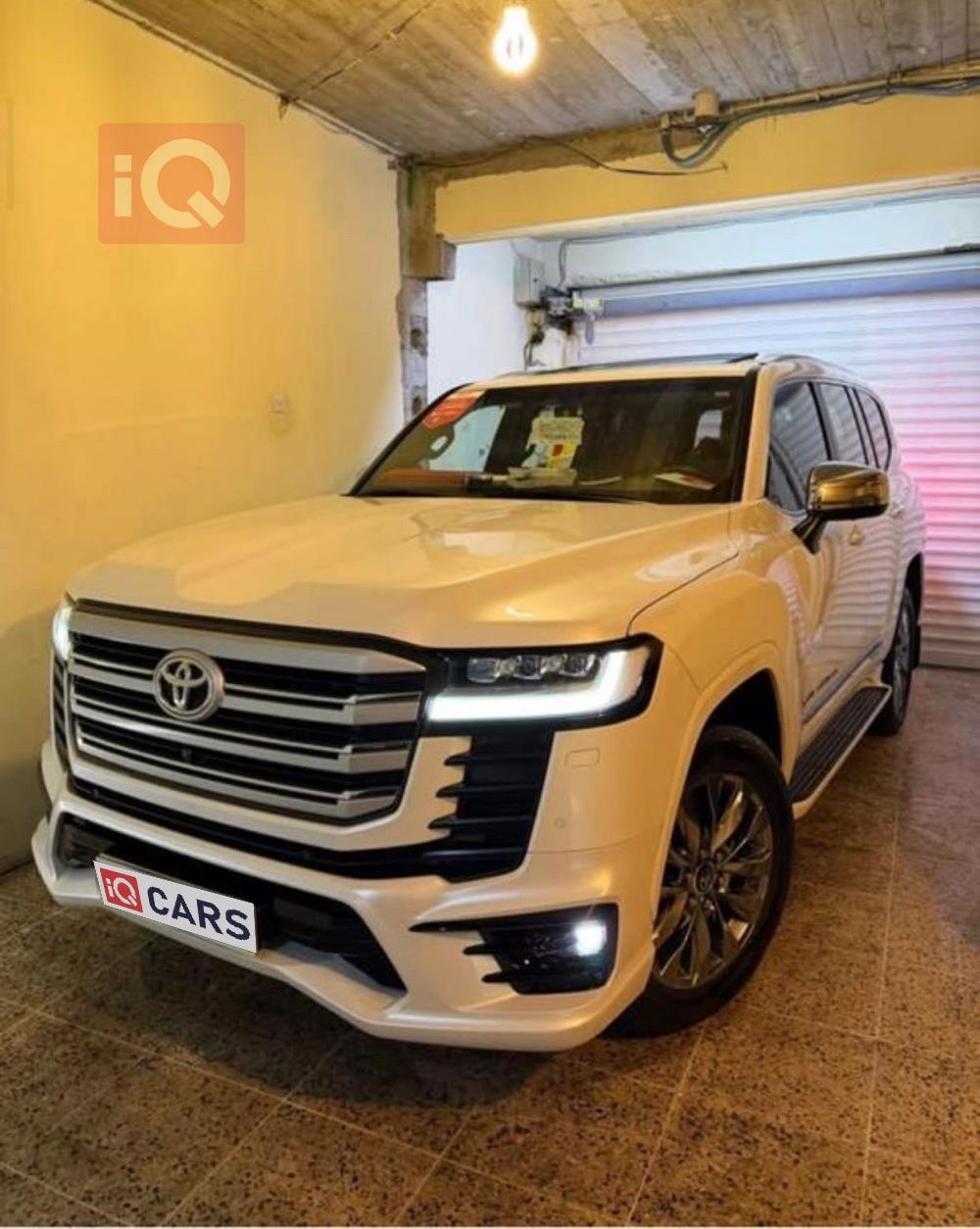 تويوتا لاندكروزر